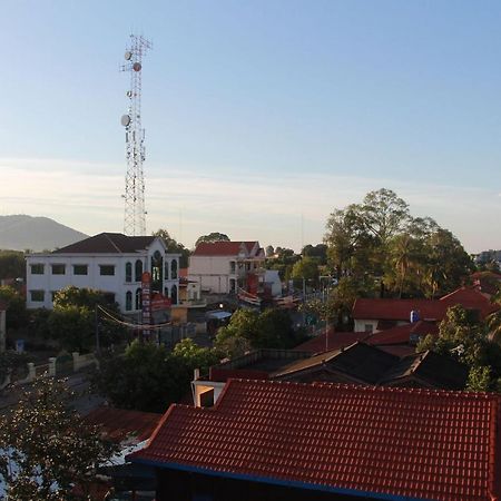 Pama Hotel Kampong Chhnang Exterior foto